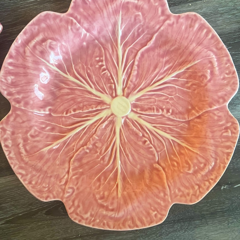 Bordallo Pinheiro Plates
Rare 12 inch plate, 9.5 inch plate, 13 inch platter.